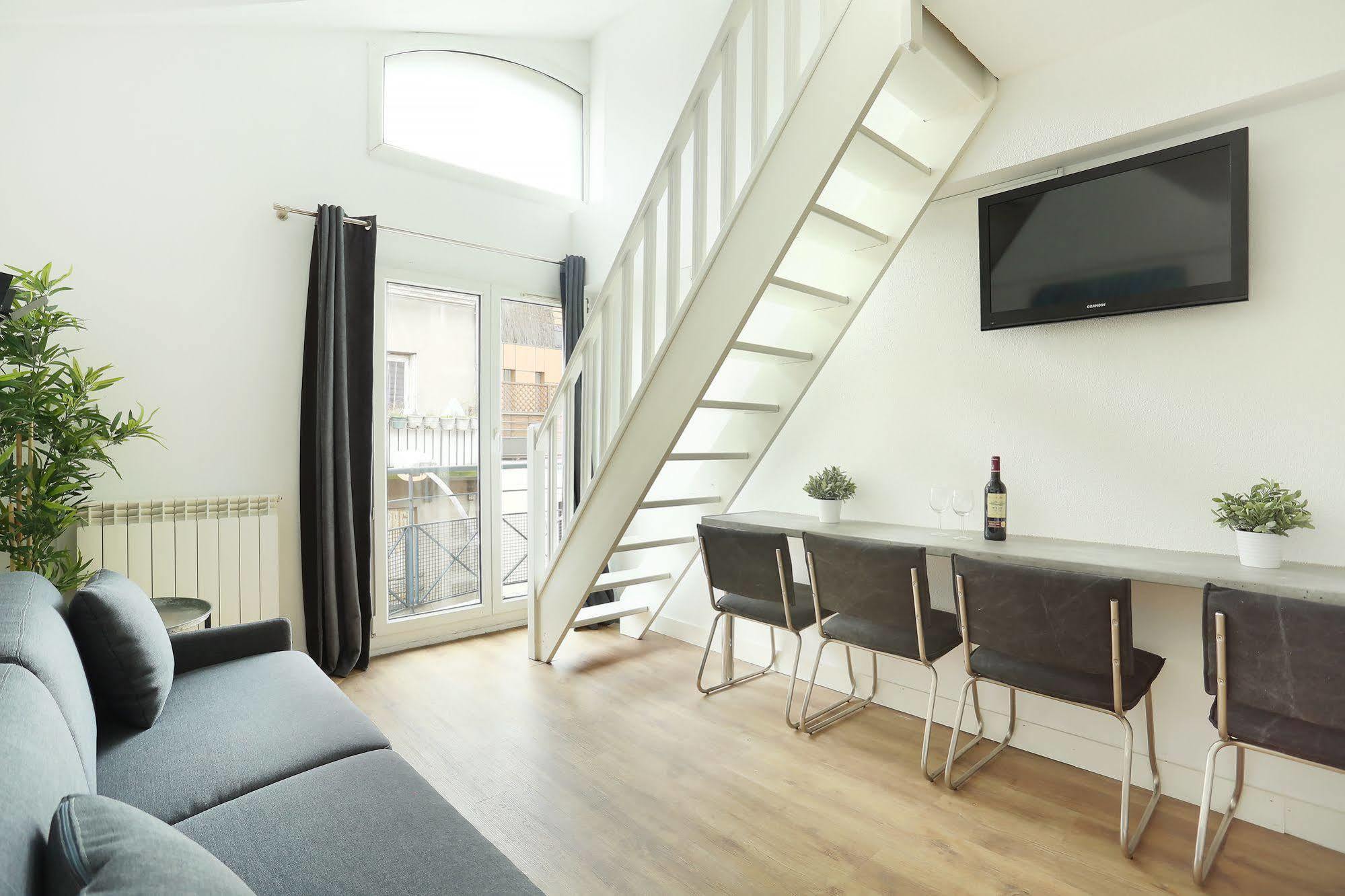 Les Lilas Serviced Apartments Zewnętrze zdjęcie