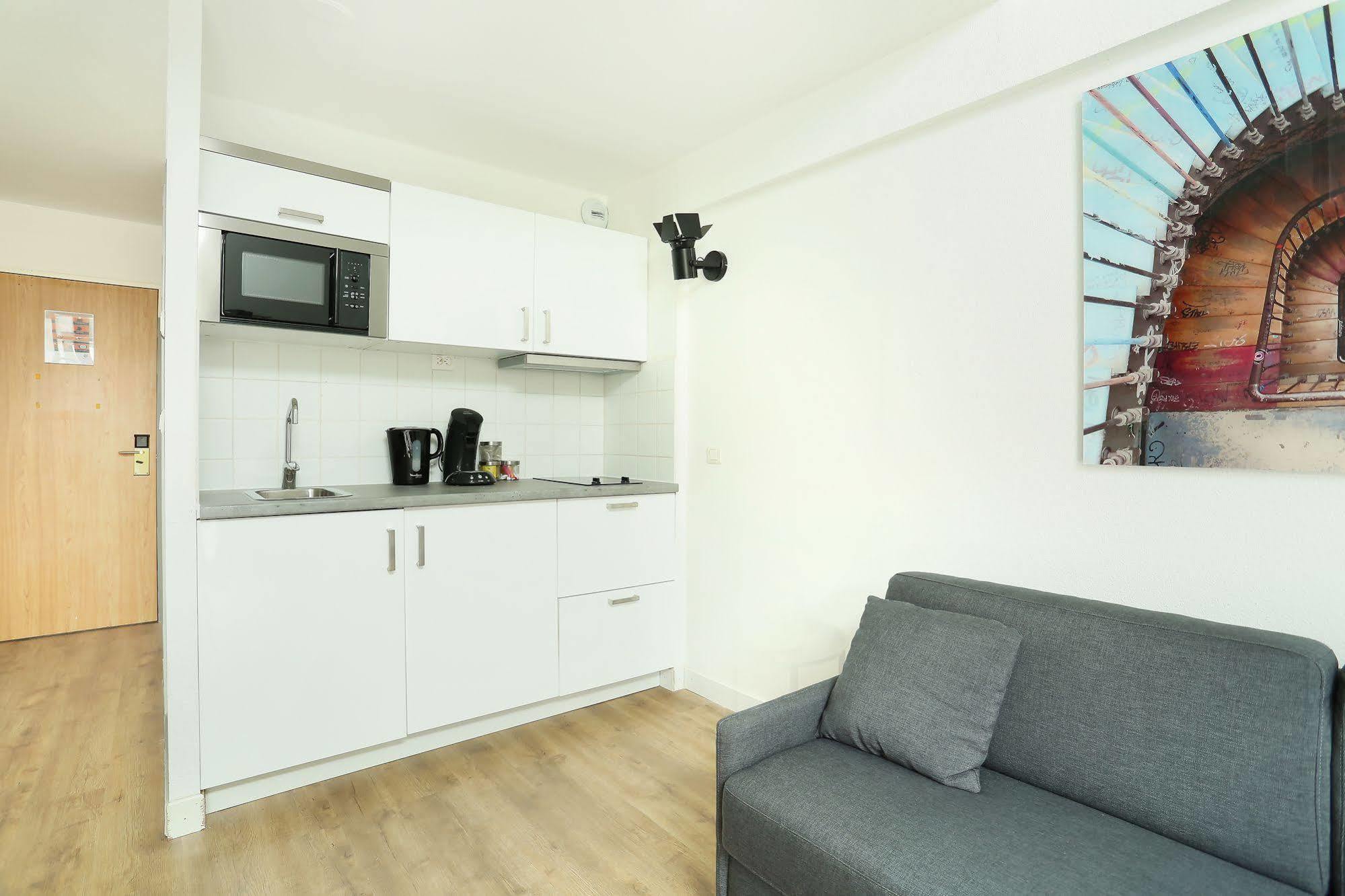 Les Lilas Serviced Apartments Zewnętrze zdjęcie